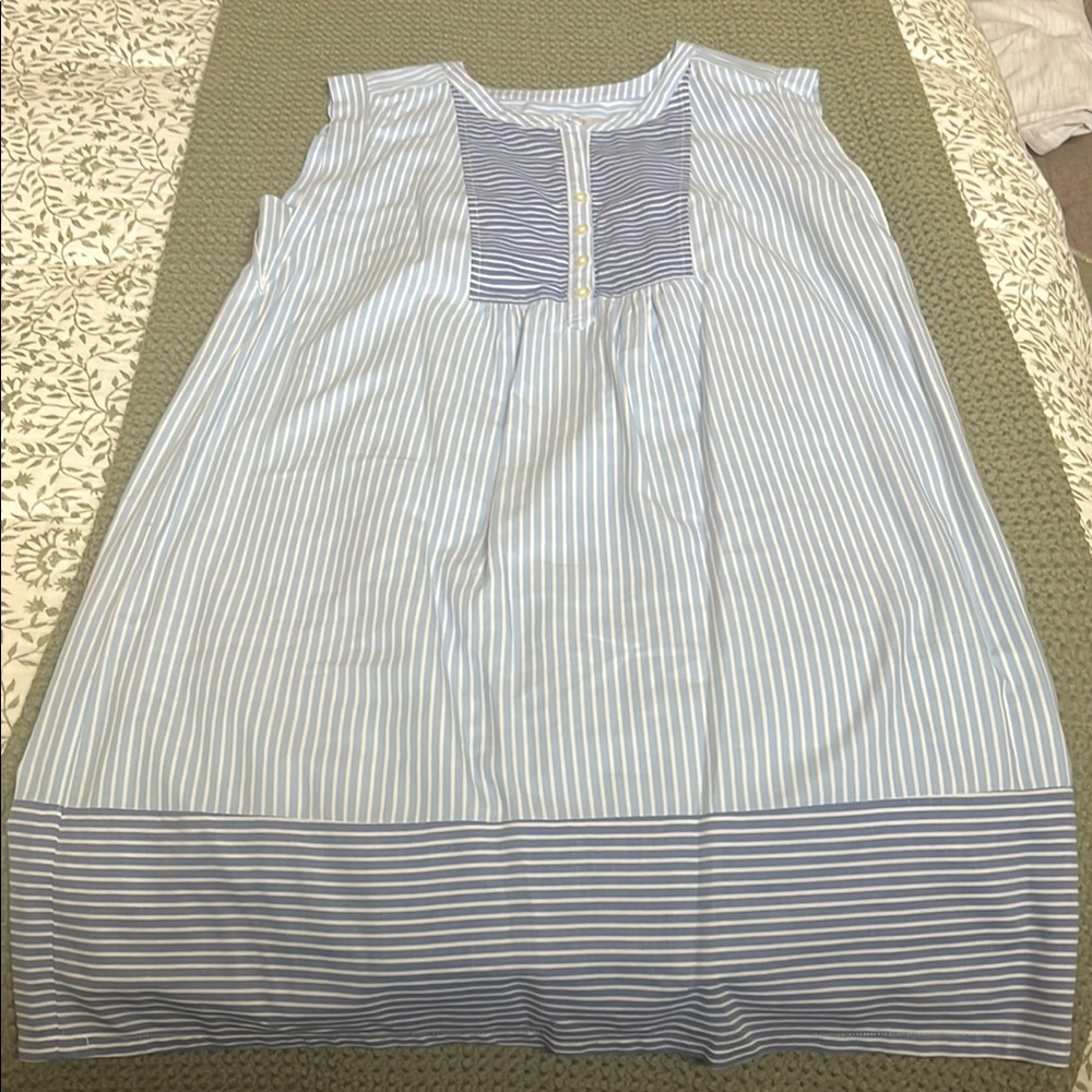 LOFT Blue and White Sleeveless Sundress